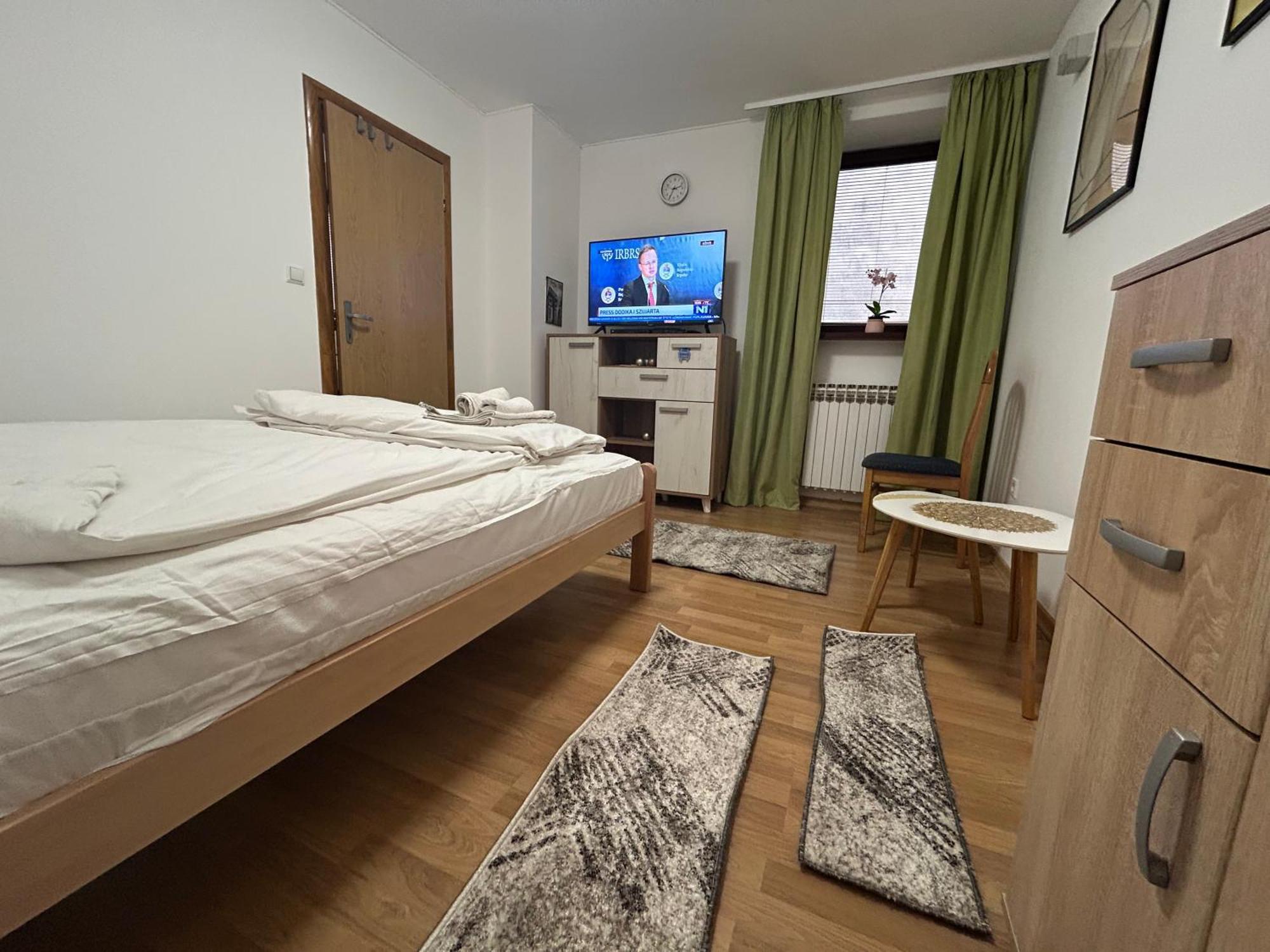 Theatre55 Apartment Sarajevo Bagian luar foto